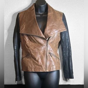 G.I.L.I Jacket Womens Size XS Brown Leather Black Sleeve Zipped Pockets